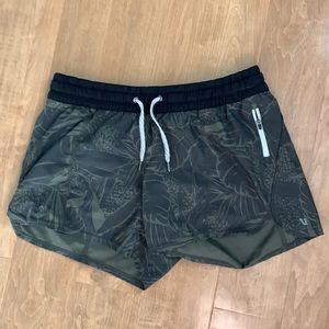 Vuori Clementine shorts